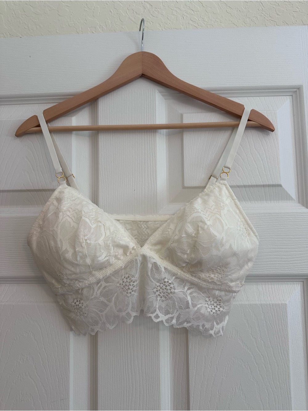 Aerie Lace Bralette in Ivory